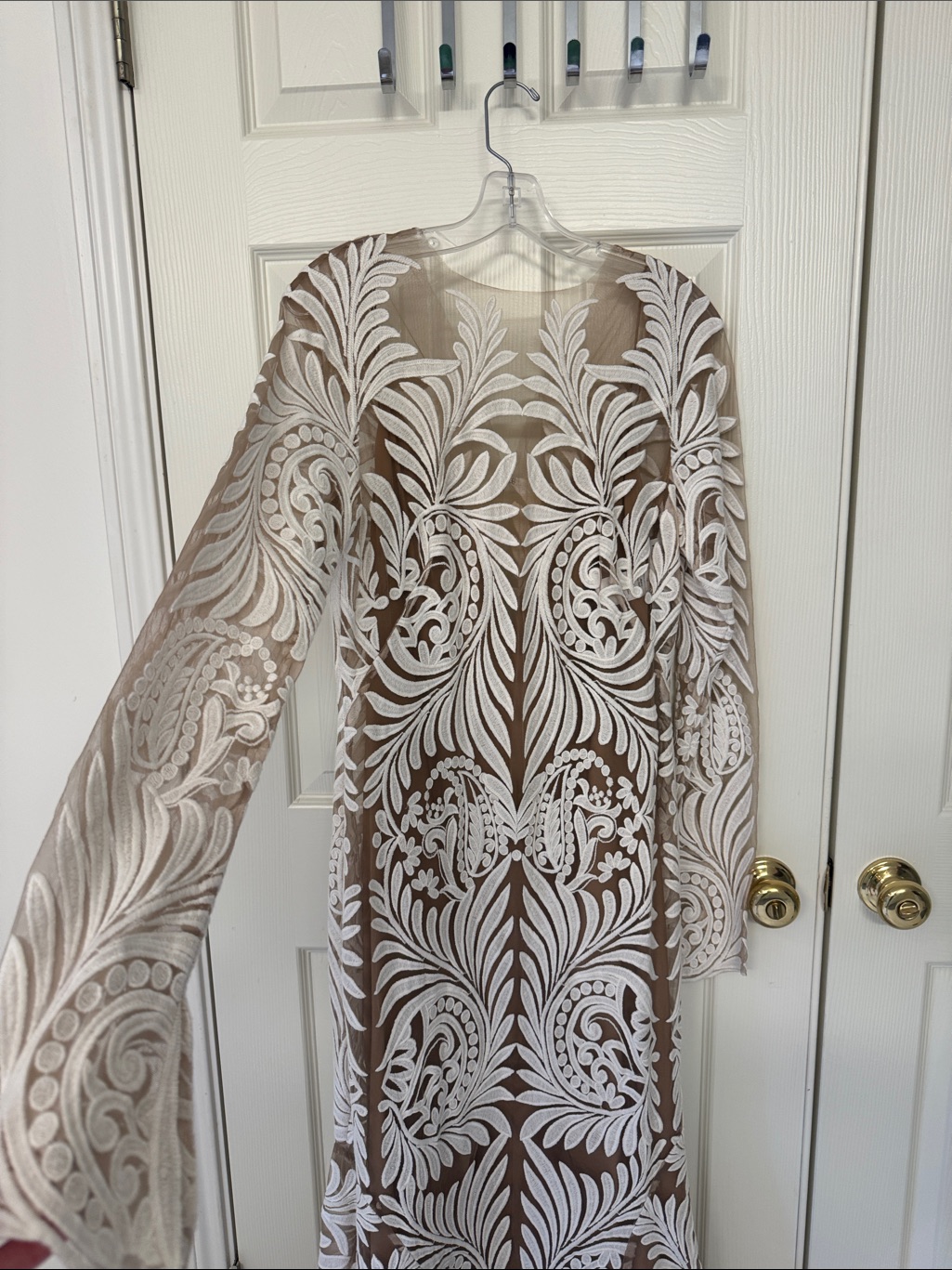 Discontinued Avril Wedding Gown By Rue De Seinenever Worn — image 5 of 7